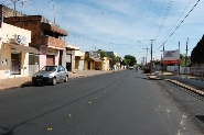 Av. Alfredo de Faria recebe asfalto