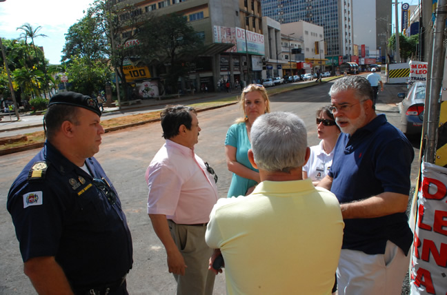 Reabertura da Avenida Leopoldino de Oliveira, entre as ruas Major Eustáquio e Segismundo Mendes