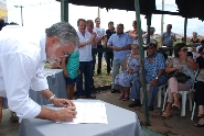 Prefeito dá ordem de serviço para construção de escola no Jardim Copacabana