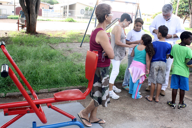 Entrega academia no bairro Santa Marta